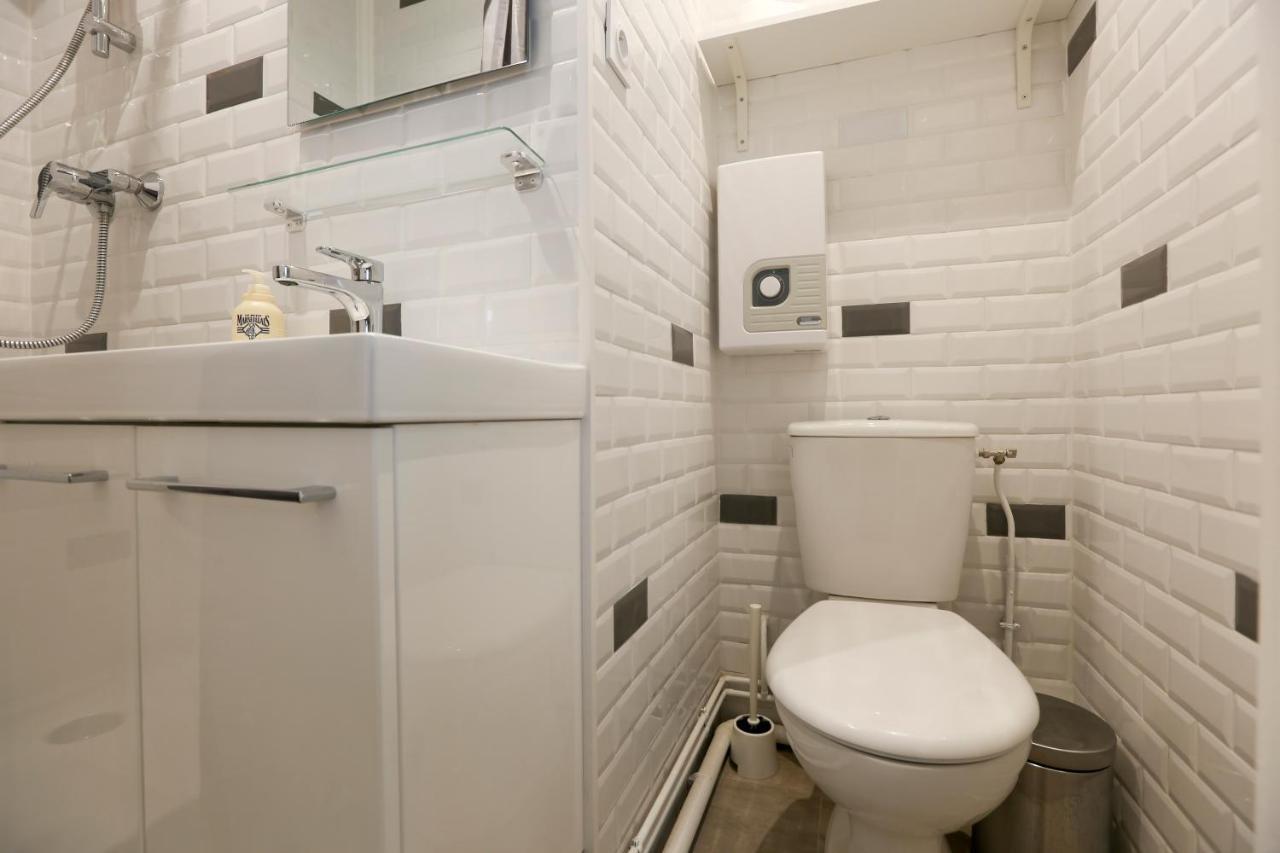 شقة Renovated Studio For 2 باريس الغرفة الصورة