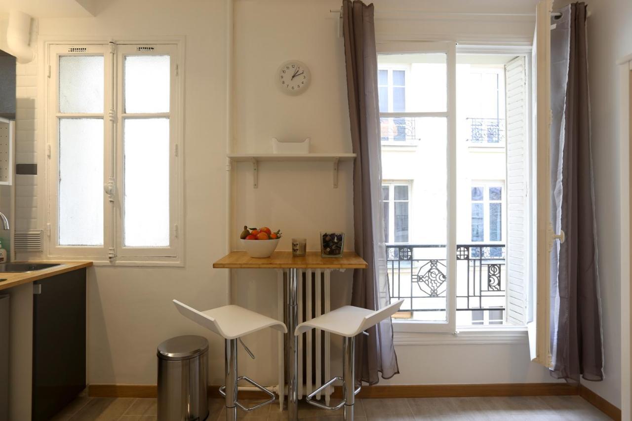 شقة Renovated Studio For 2 باريس الغرفة الصورة